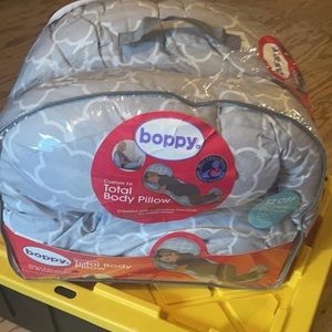 Bobby Total Body Pillow used once!